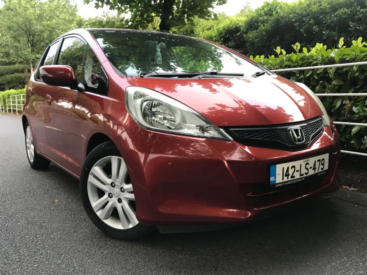 Honda Jazz 2014  1.4 i-VTEC DELUXE EDITION - Image 2