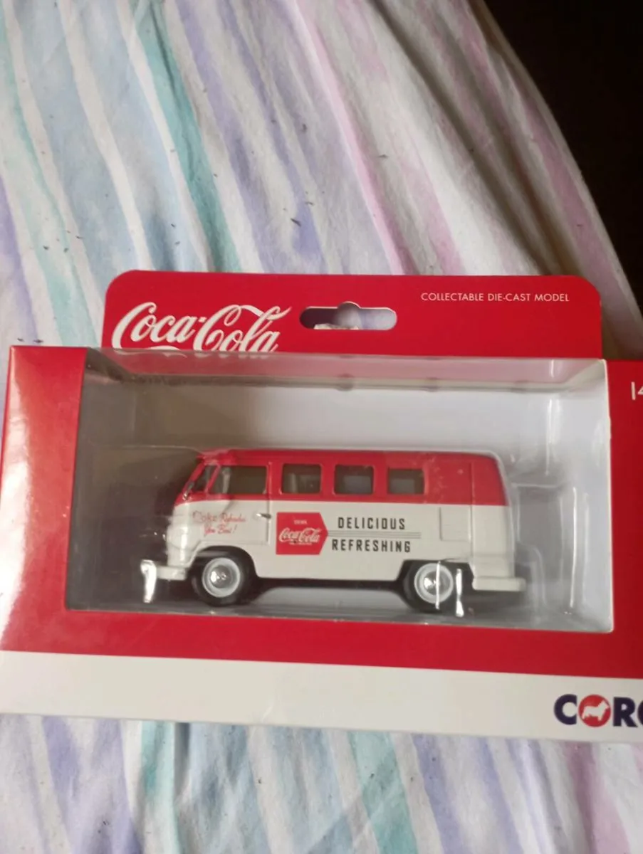 CORGI COCA COLA VOLKSWAGEN TI CAMPERVAN - Image 2