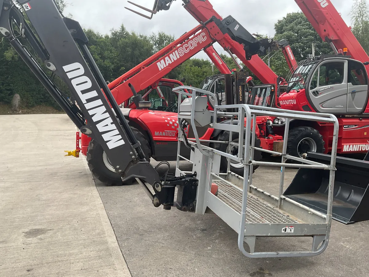 Manitou 280 TJ Telescopic Boom Lift - Image 3