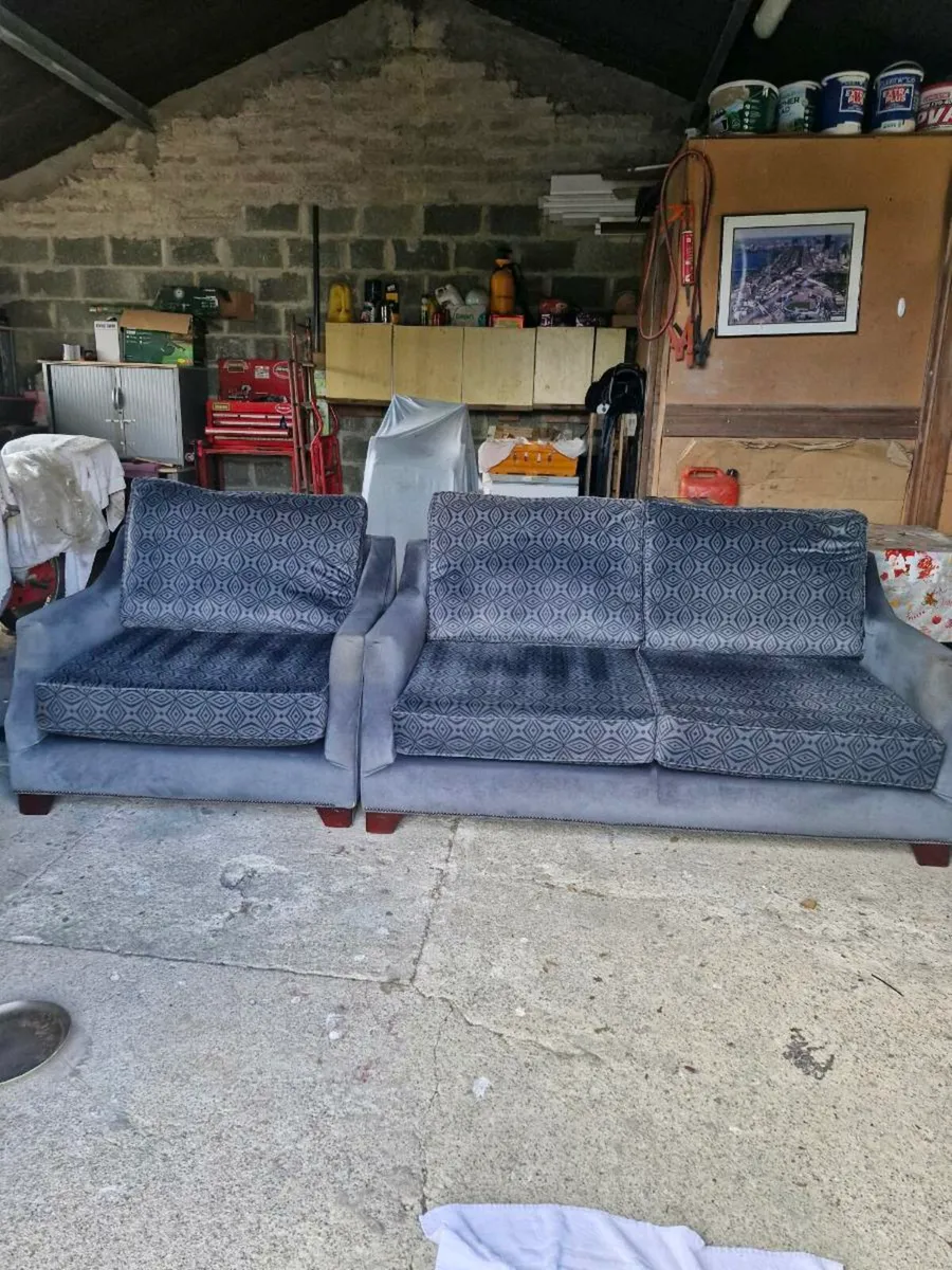 Sofa - Image 2