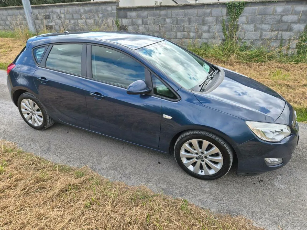 Astra 2011 NCT 05/26 Tax 09/25 Clean Car ! - Image 1