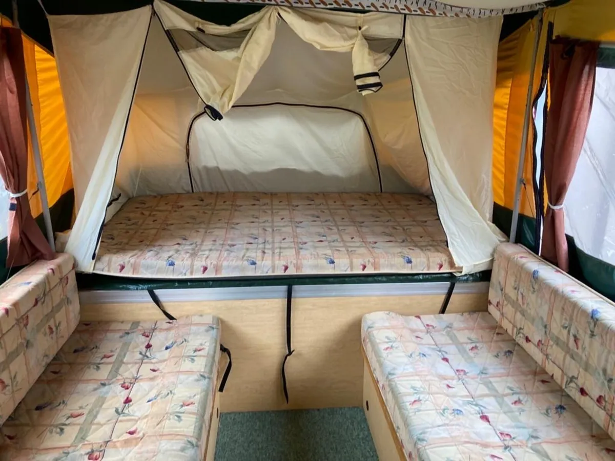 Trailer tent - Image 4
