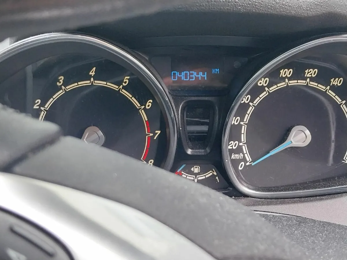 Ford Fiesta 2014 - Image 3