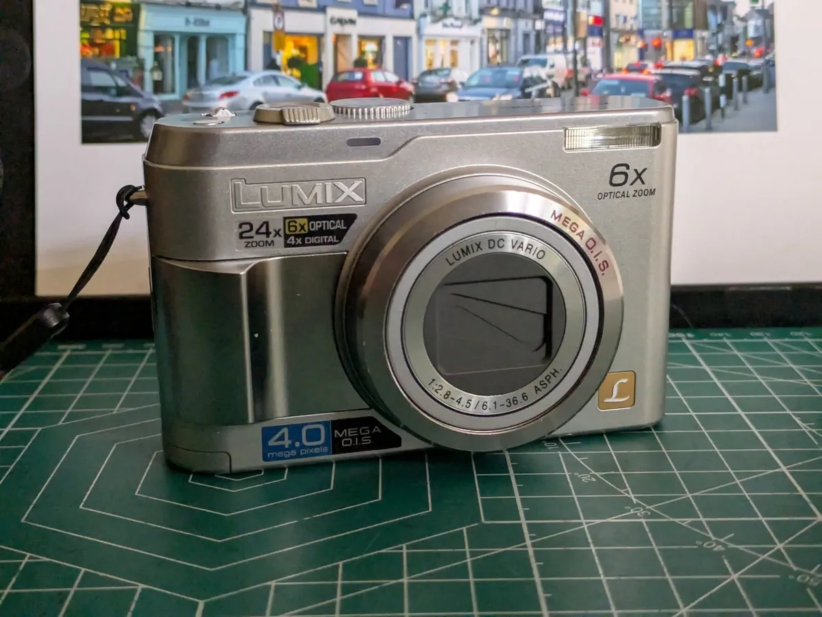 Panasonic Lumix LZ1  CCD🌈 digital compact camera - Image 3