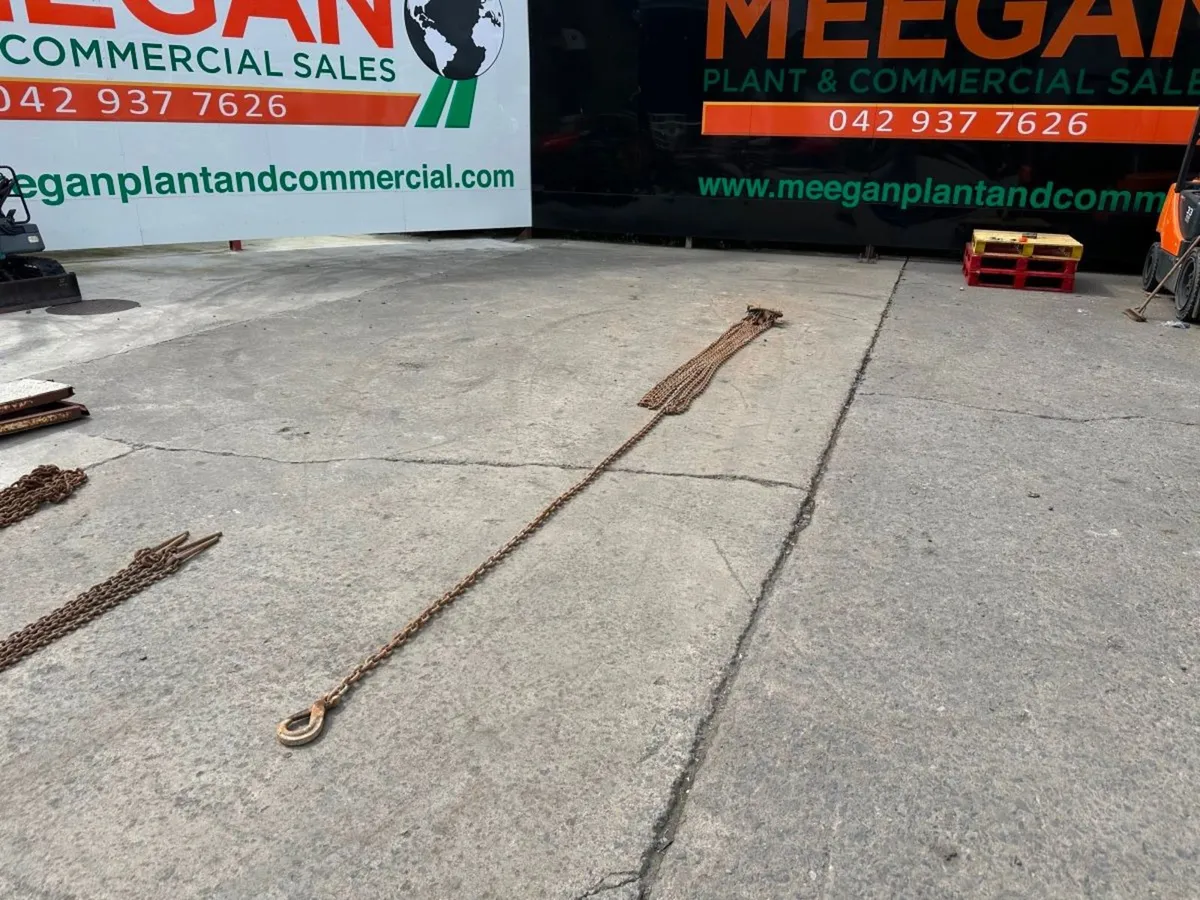 5.8 Metre ...8.4 ton ...lifting chains 4 LEG .... - Image 2
