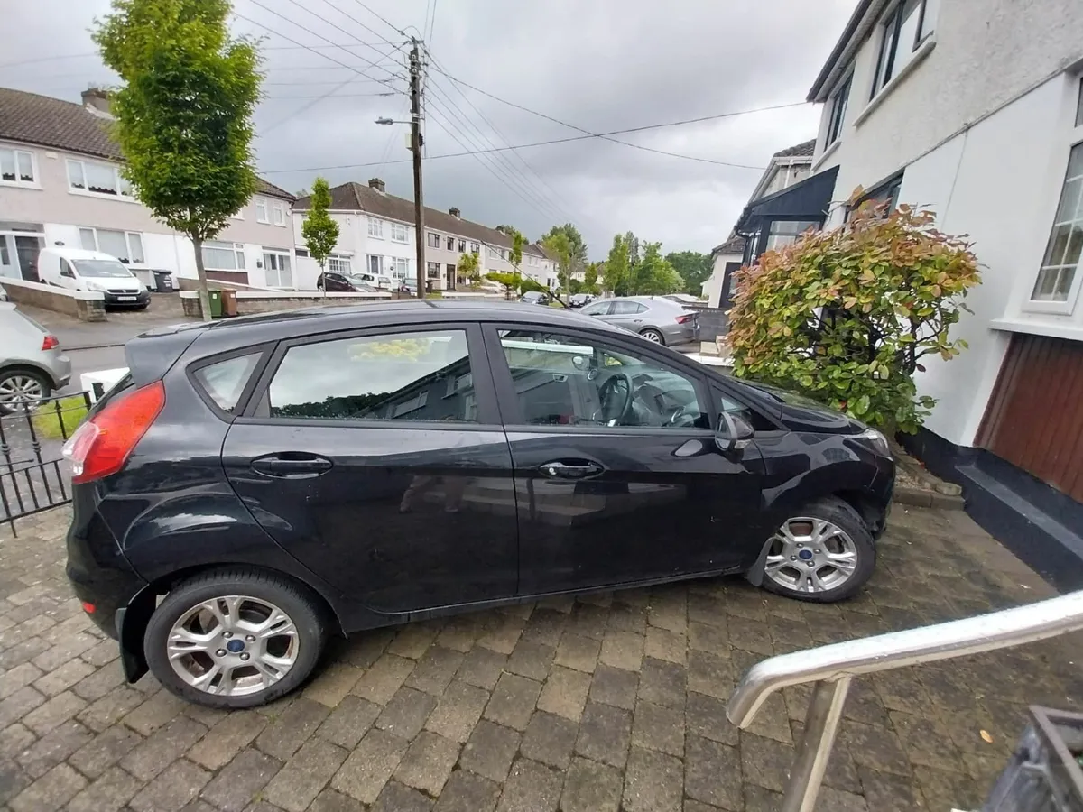 Ford Fiesta 2014 - Image 1