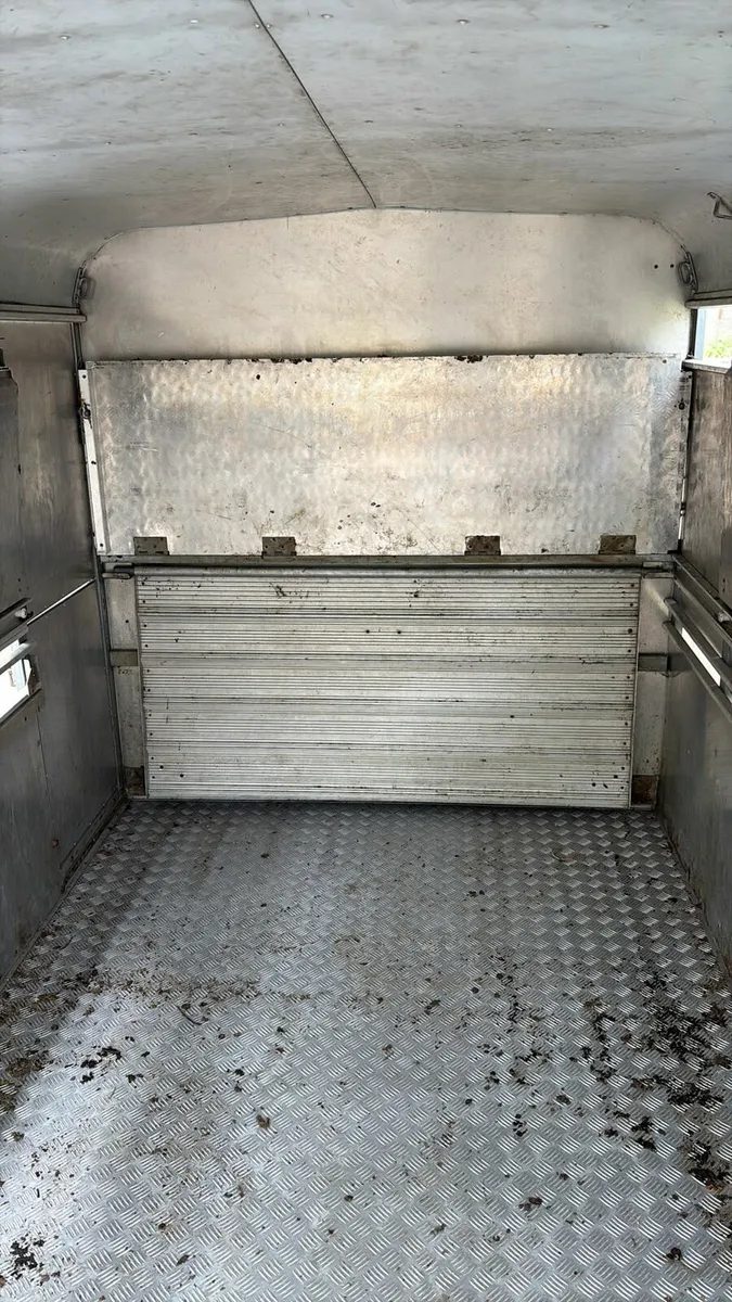 Ifor Williams cattle trailer - Image 4