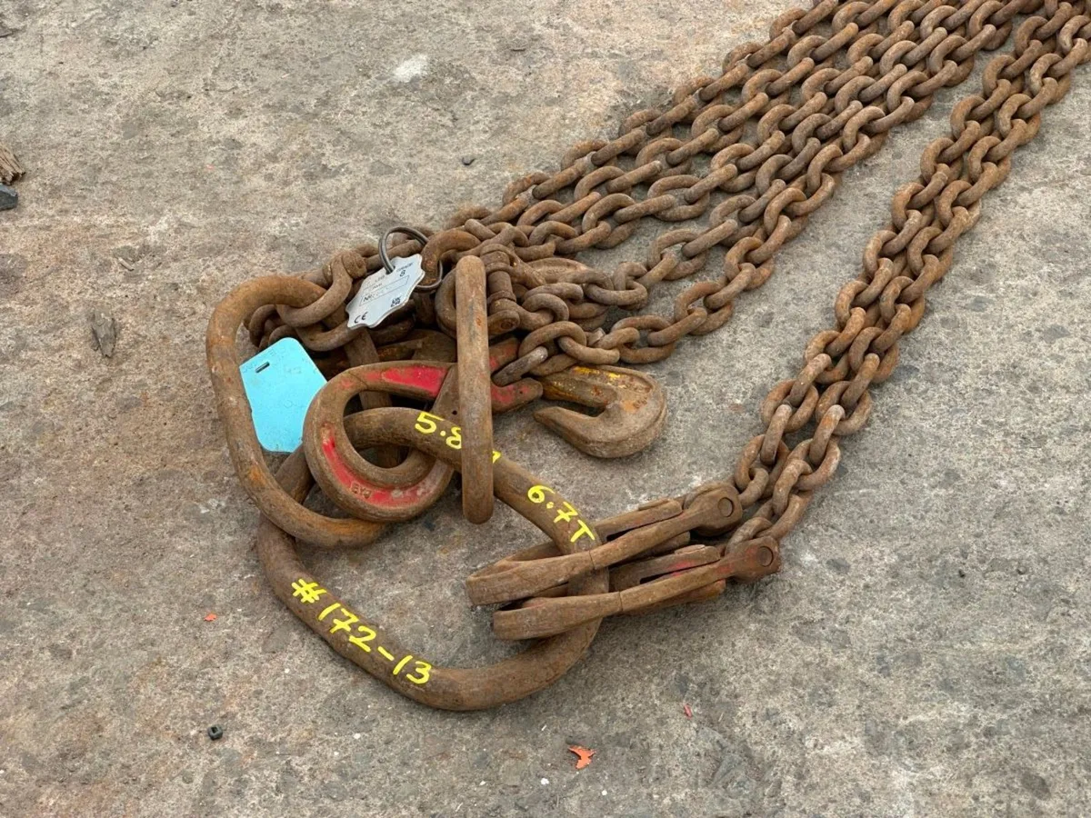 5.8 Metre ...6.7 ton ...lifting chains 4 LEG .... - Image 4