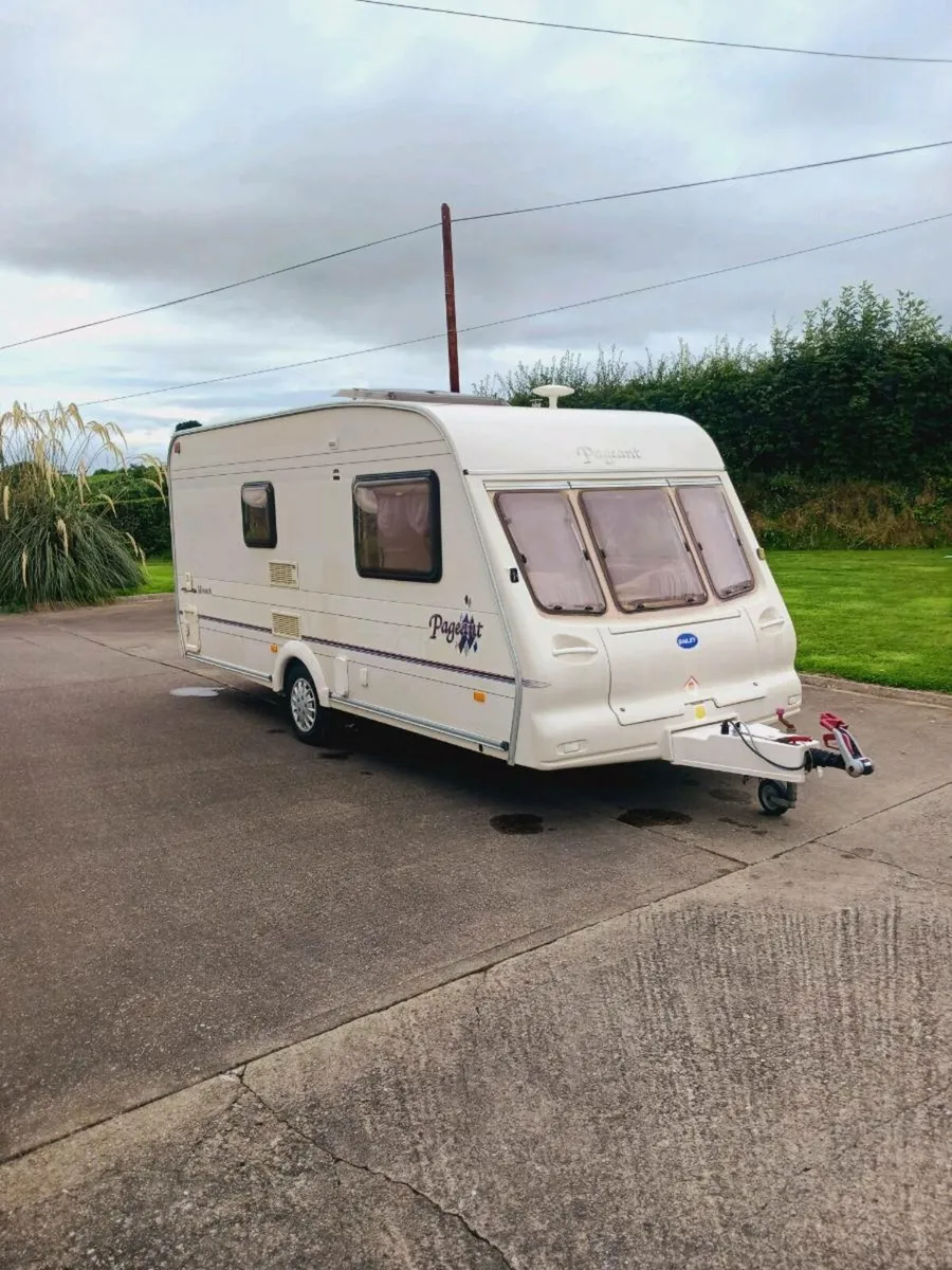 Bailey pagent, 2 berth - Image 1