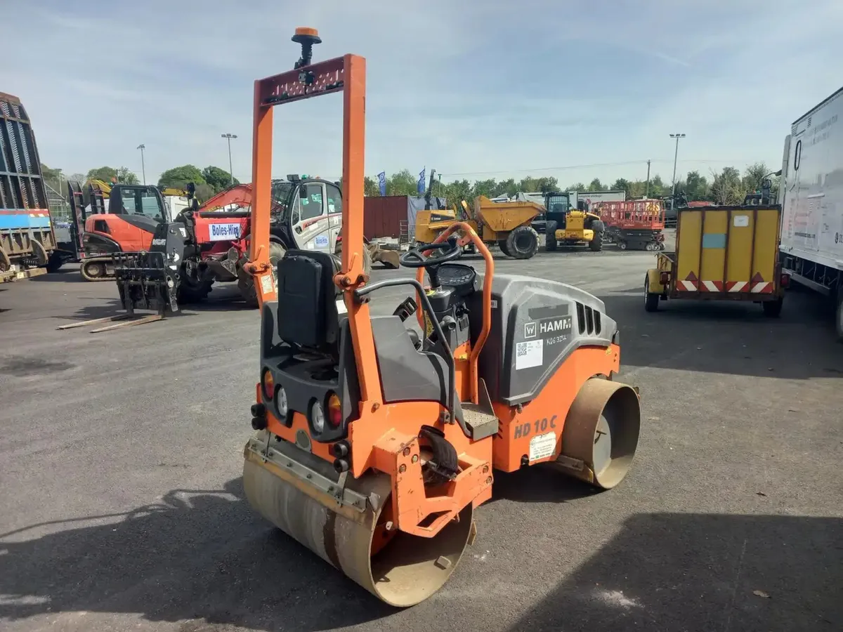 2016 Hamm HD10C Twin Drum Roller For Auction - Image 4