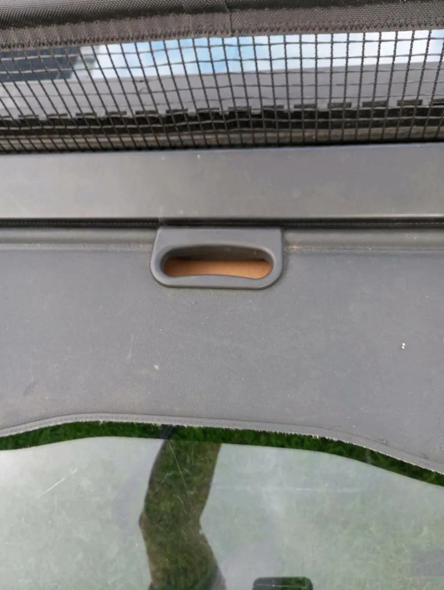 bmw x5 trunk blind - Image 2