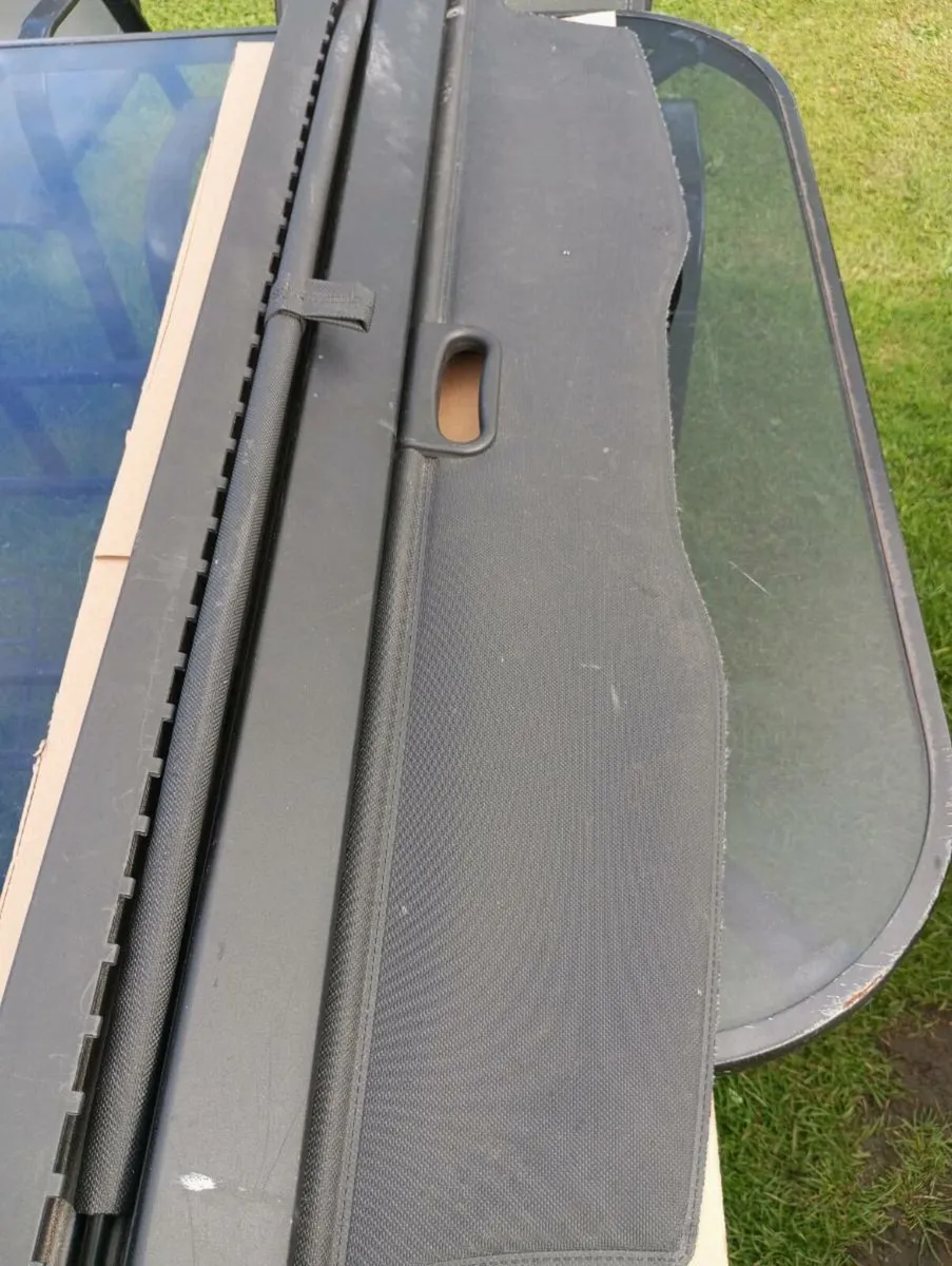 bmw x5 trunk blind - Image 3