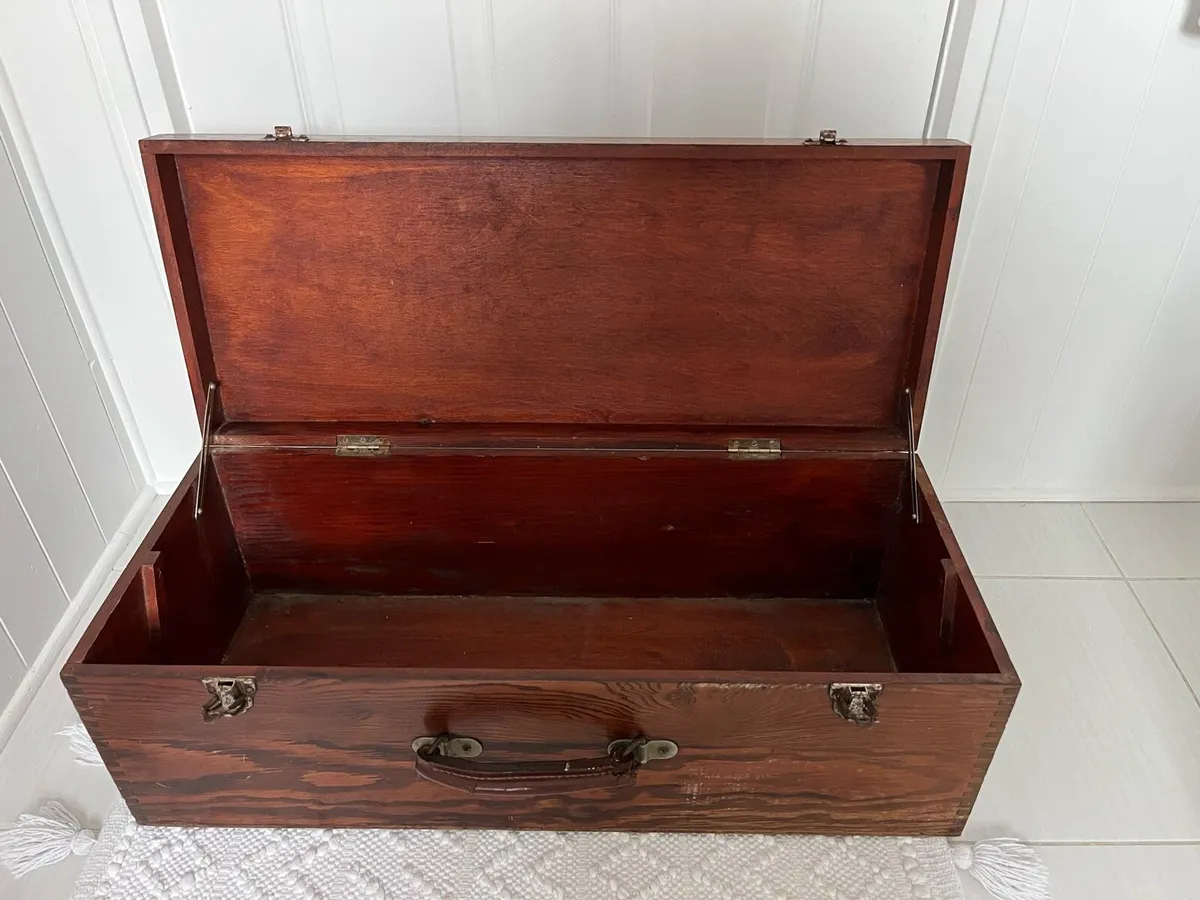 Vintage Wooden box - Image 2