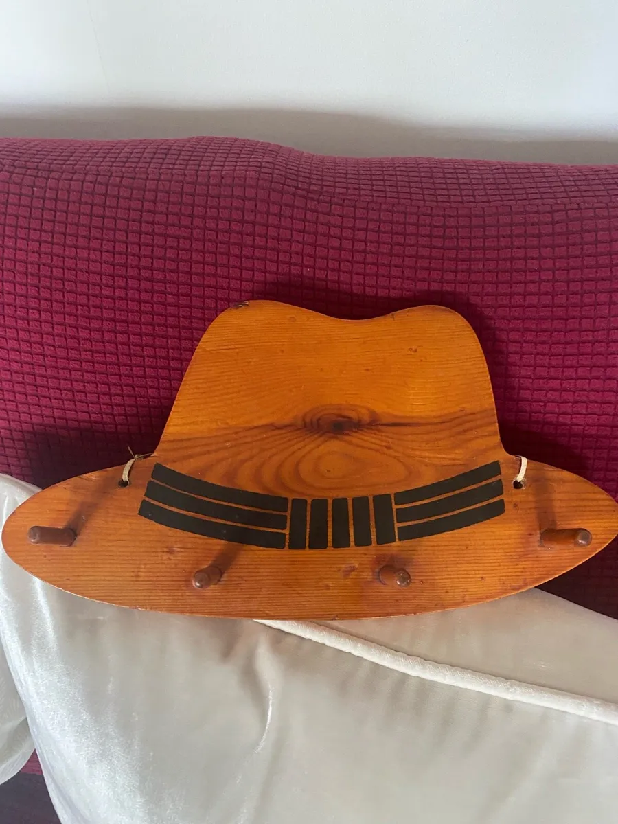 Timber Hat Rack - Image 1