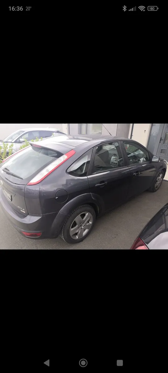 2009 Ford Focus - Image 2