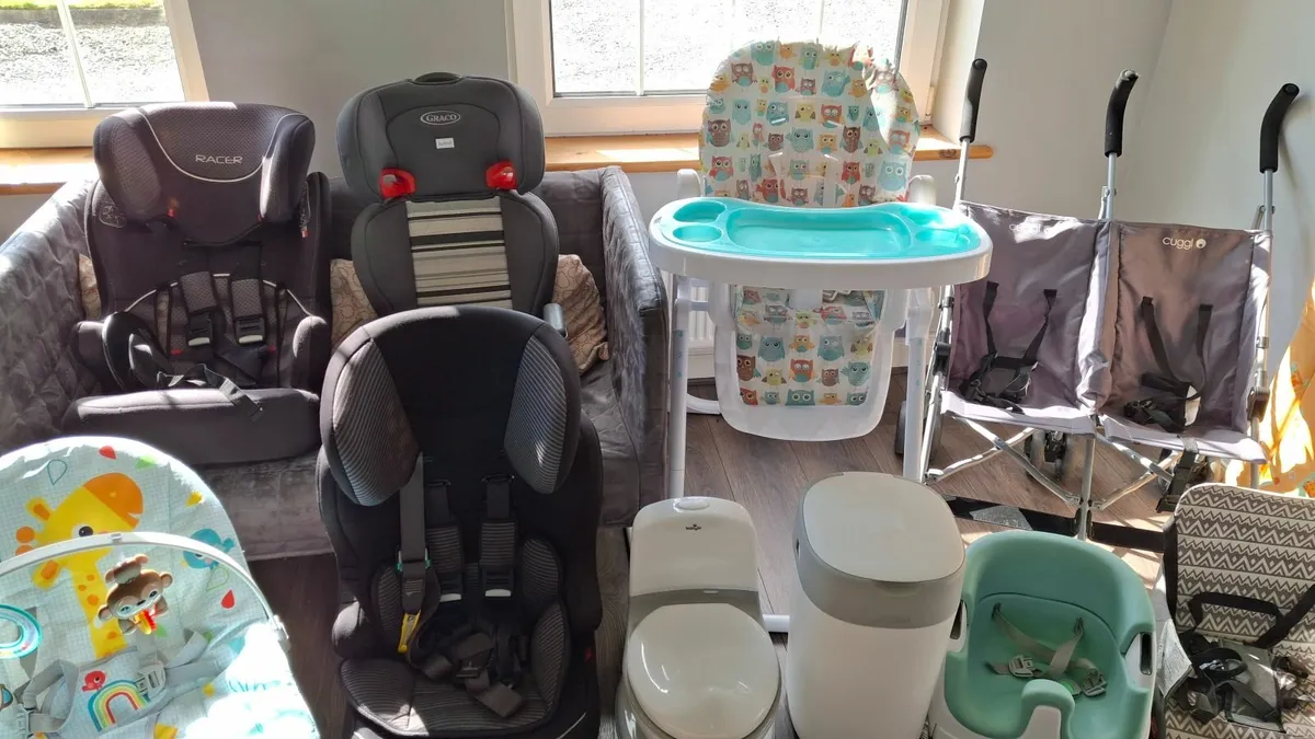 Selection of baby equipment - Image 4