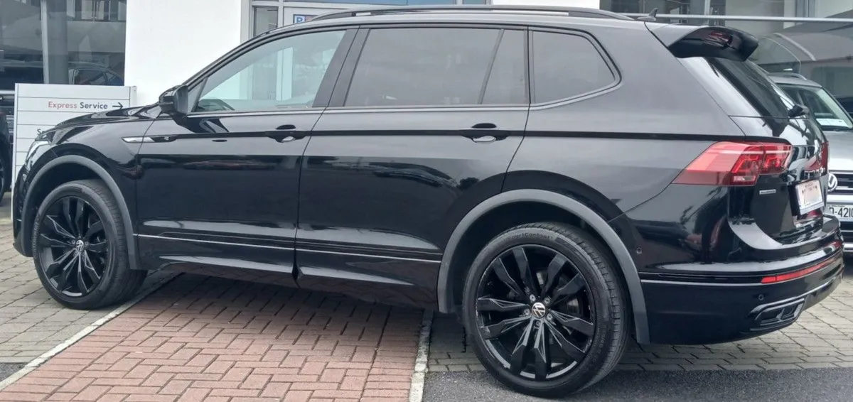 Volkswagen Tiguan Allspace R-line 2.0 TDI 150HP - Image 4