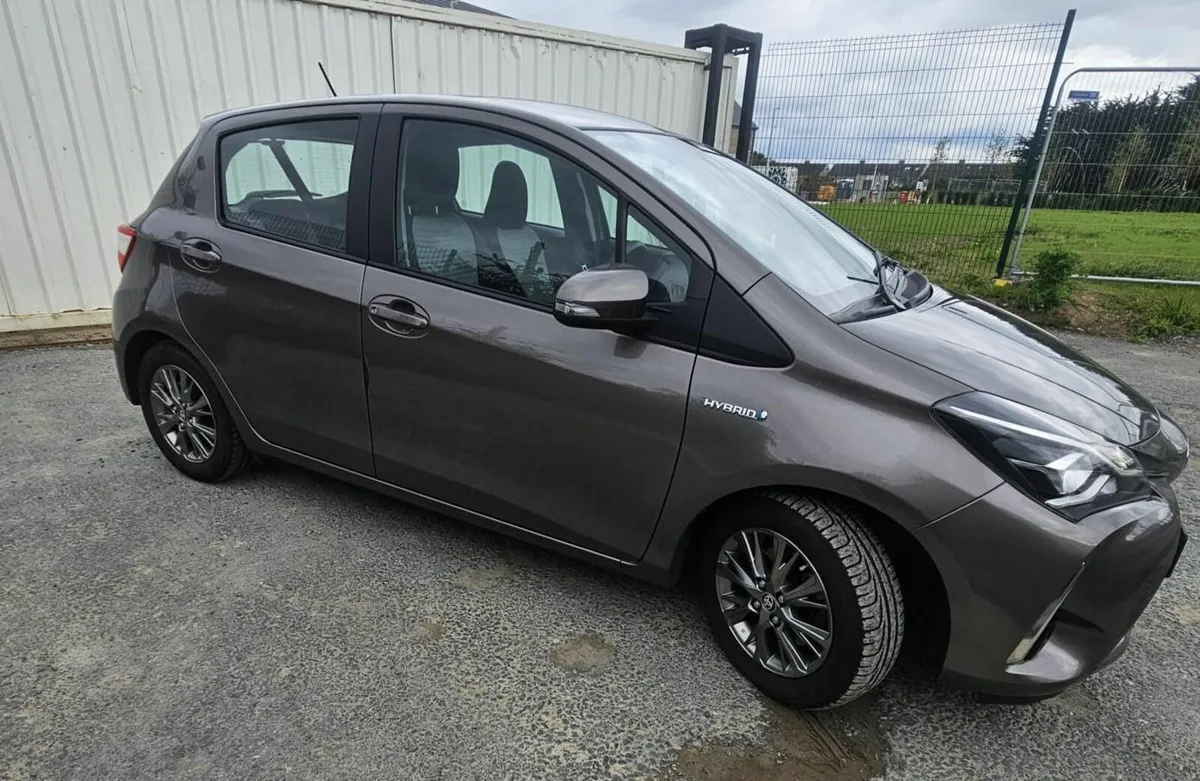 Toyota Yaris 2018 - Image 4
