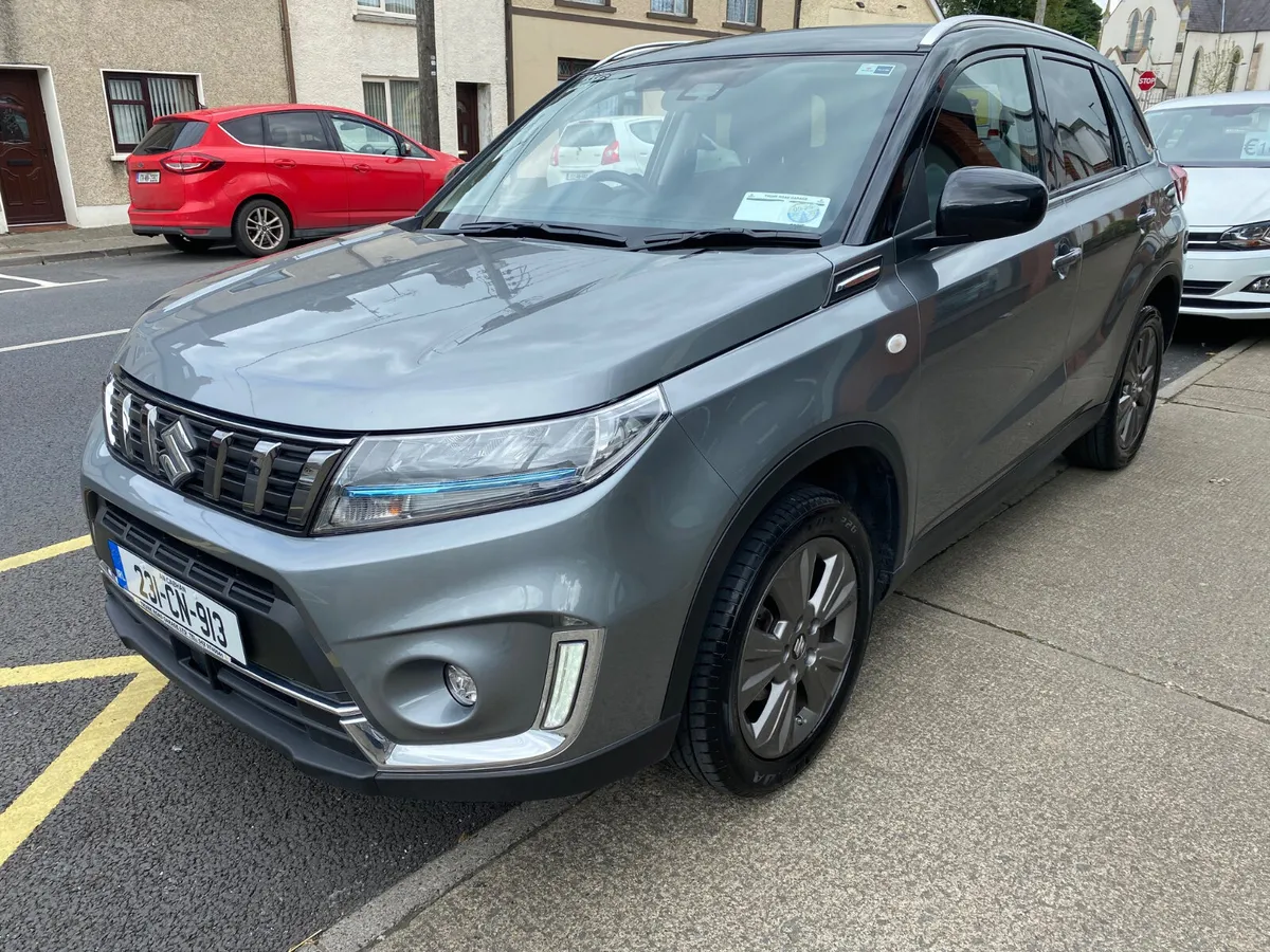 Suzuki Vitara Full HYBRID 1.5 SZ-T AGS 2023 - Image 3