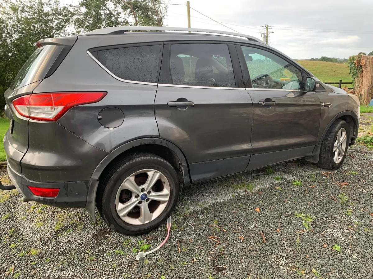 Ford Kuga 2015 - Image 1
