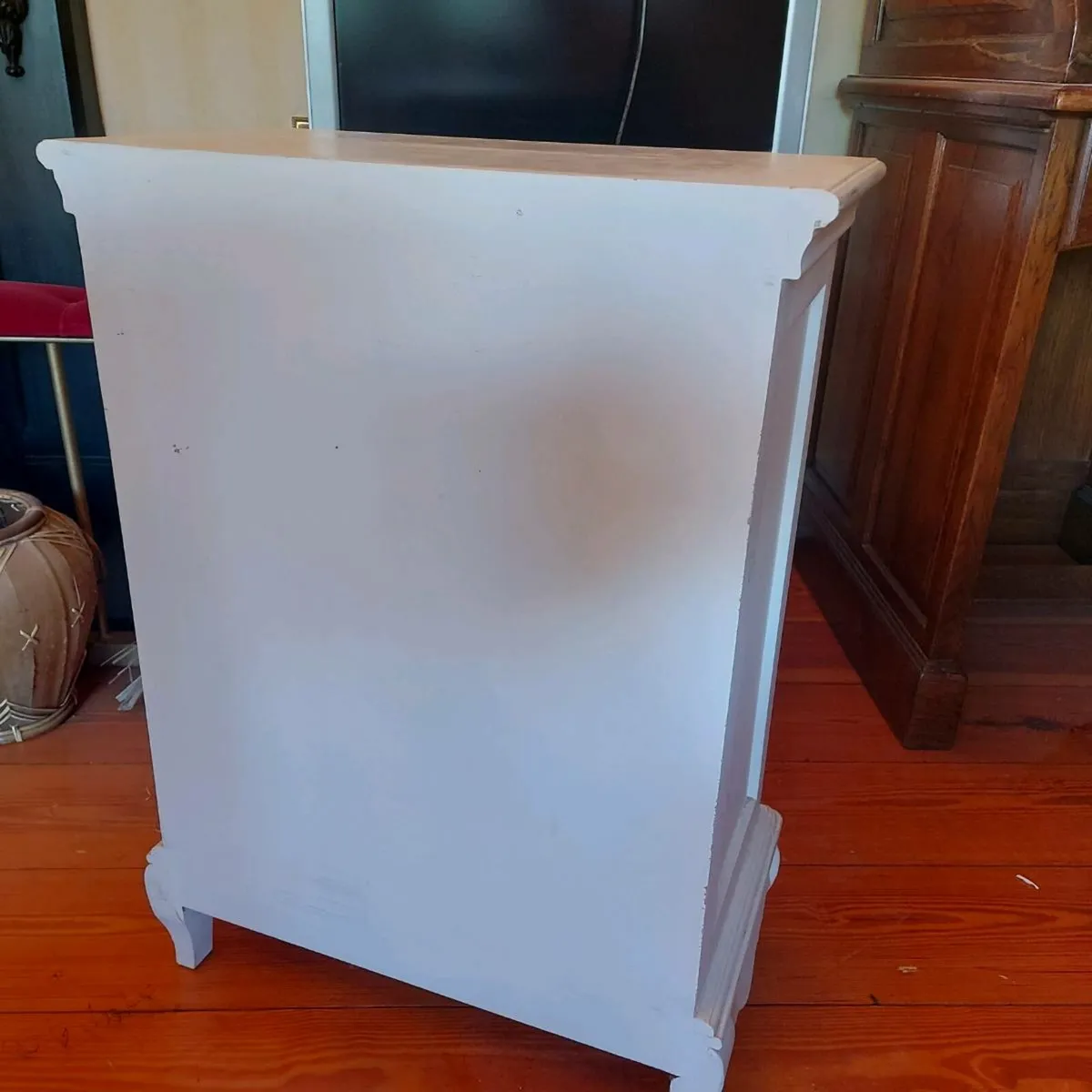 White wood cabinet - Image 3