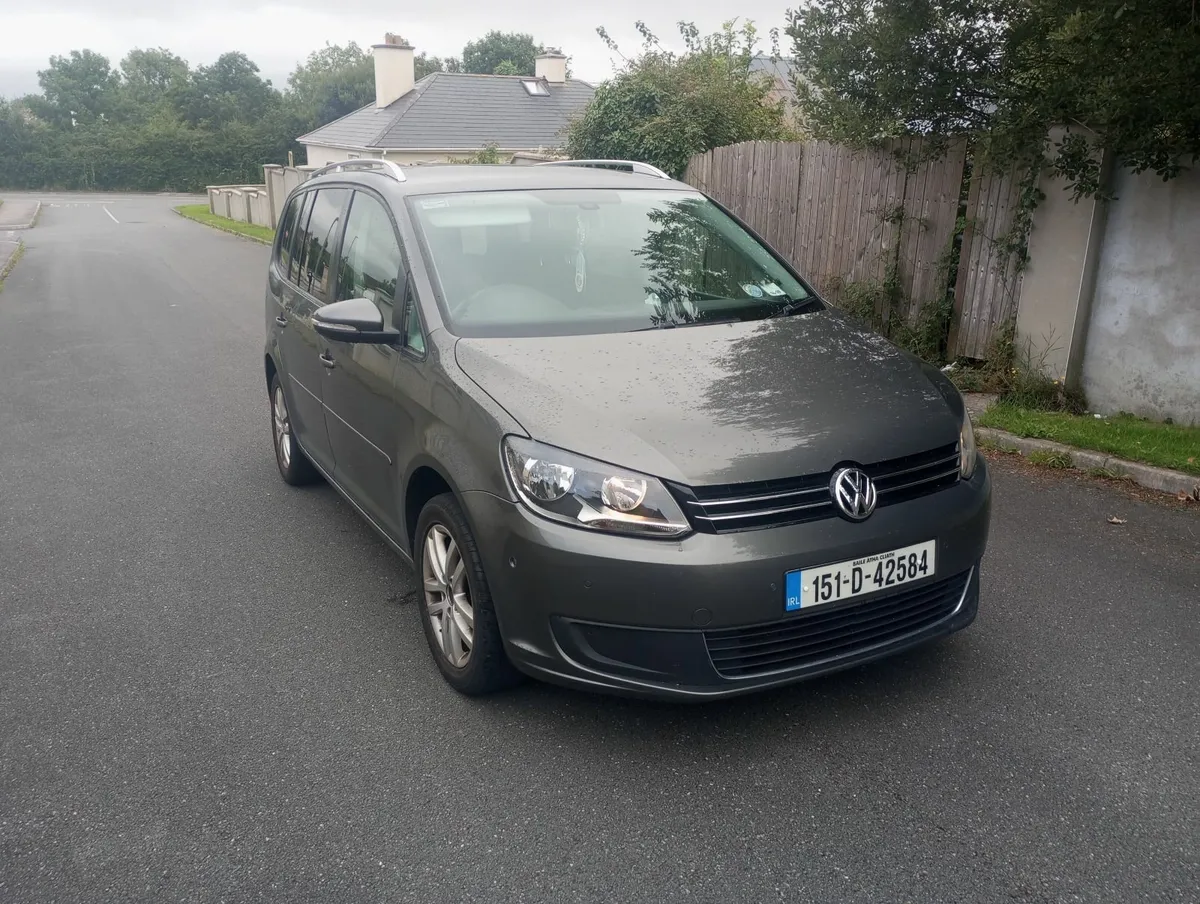 Volkswagen Touran 2015 - Image 3