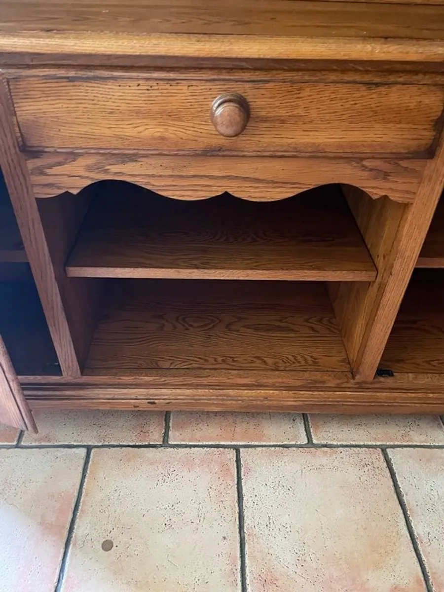 Laura Ashley oak dresser - Image 3