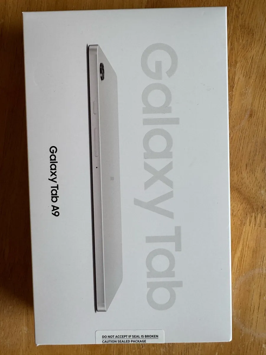 Samsung Galaxy Tab A9 Silver - Image 1