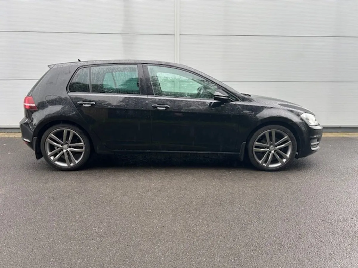 Volkswagen Golf 1.6tdi DSG Auto 5DR 110HP Highlin - Image 3
