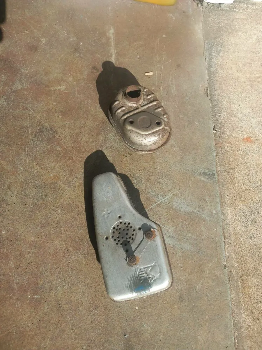 2 lawnmower exhausts - Image 1