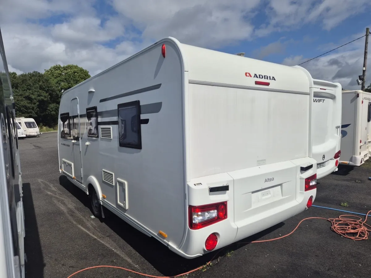 Adria altea 6 berth fixed bunk beds 2019 - Image 2