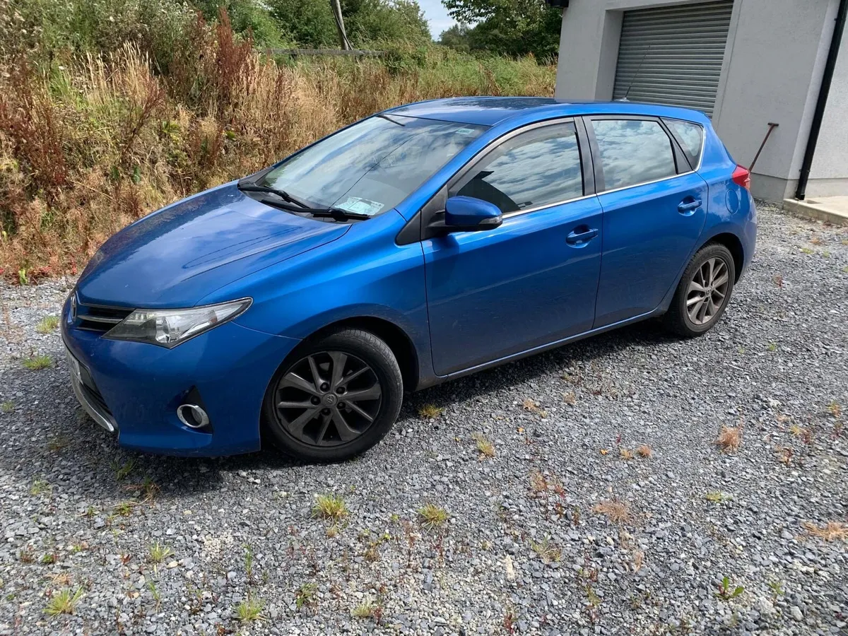 Auris - Image 3