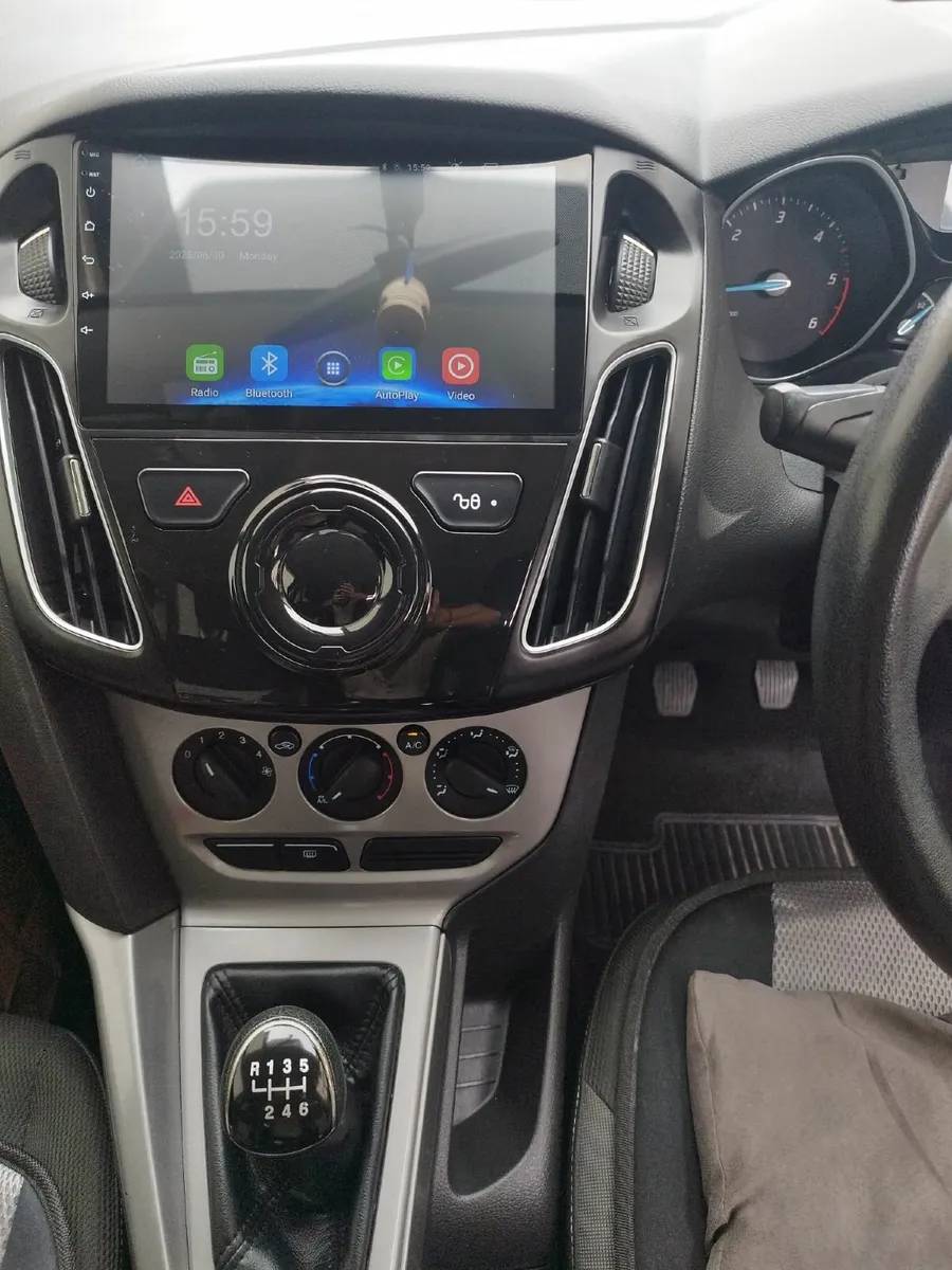 Ford Focus 2012 - Image 3