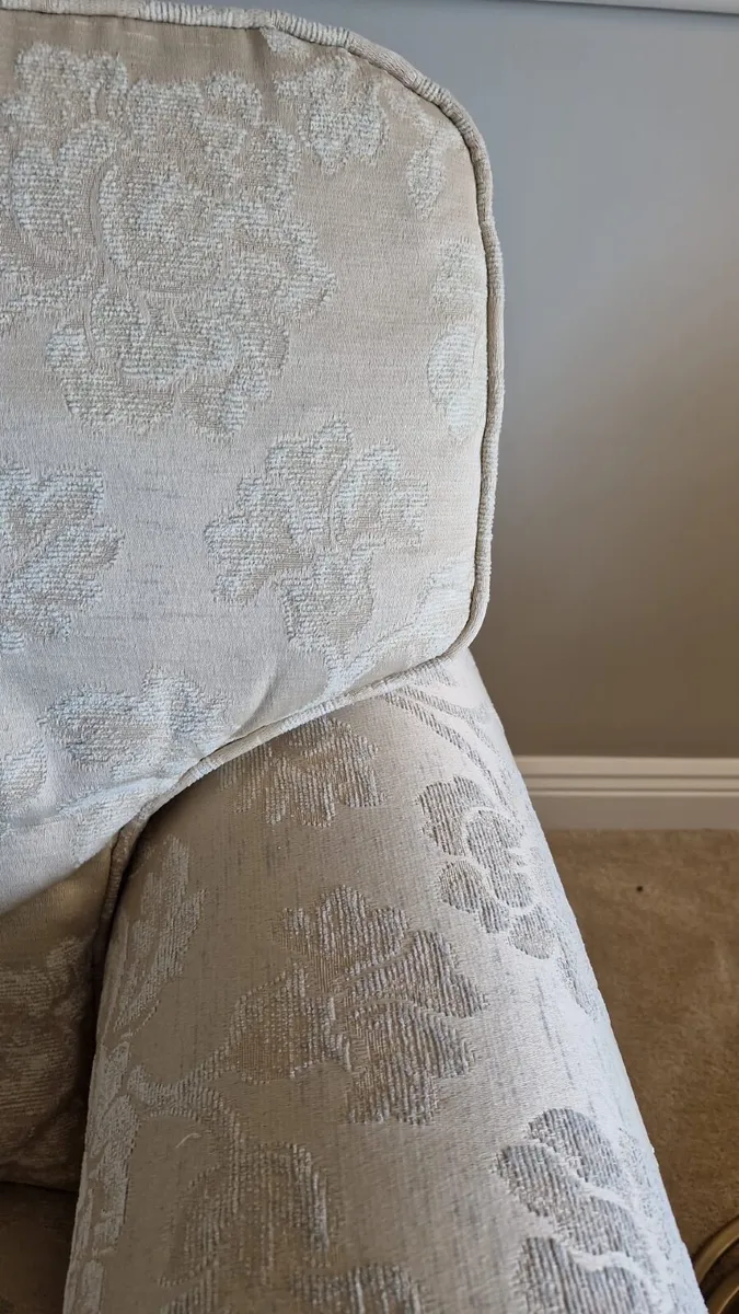 3 piece suite - Image 4