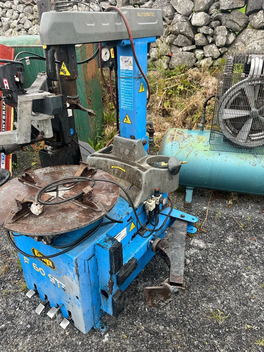 Tyre machine single phase - Image 3
