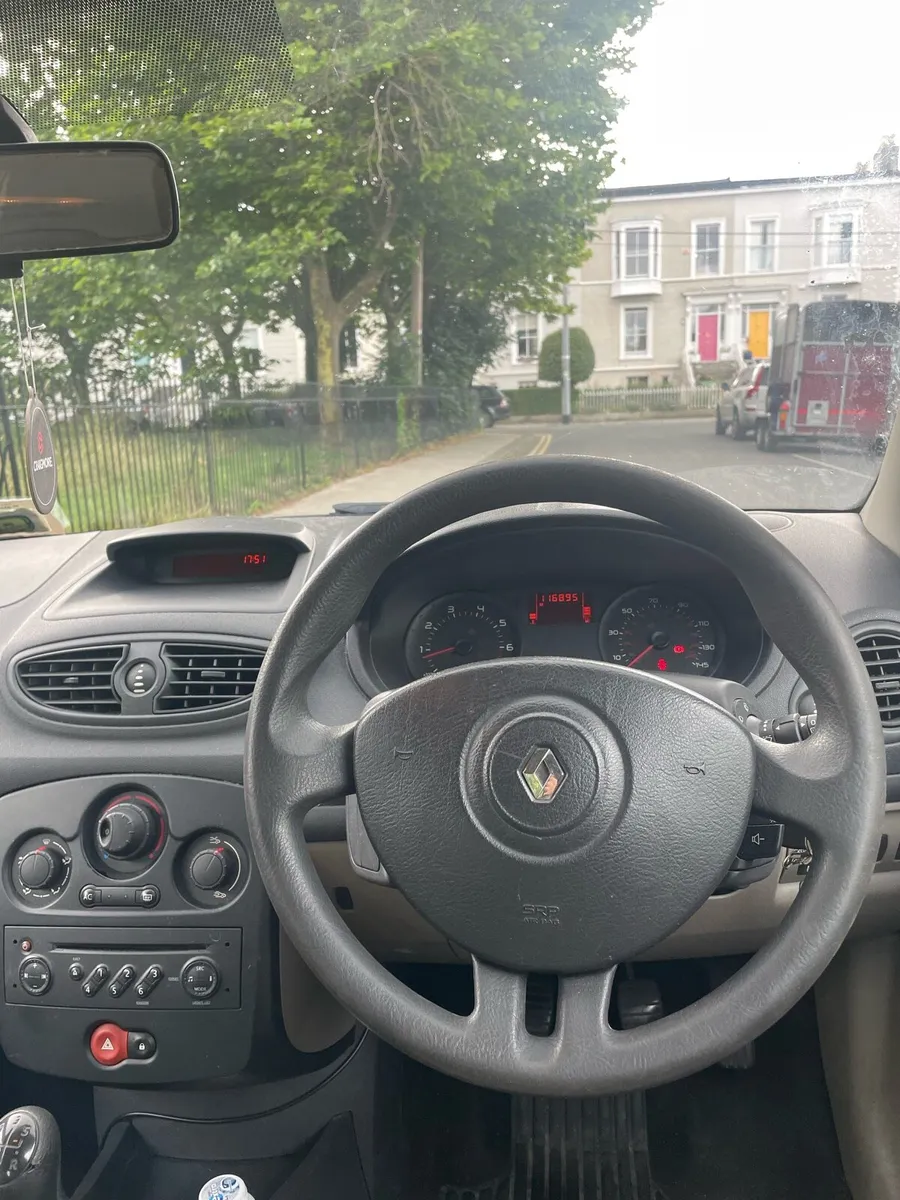 2006 Renault Clio NCT & Taxed - Image 4