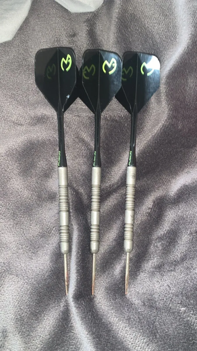 MVG darts 23g - Image 1