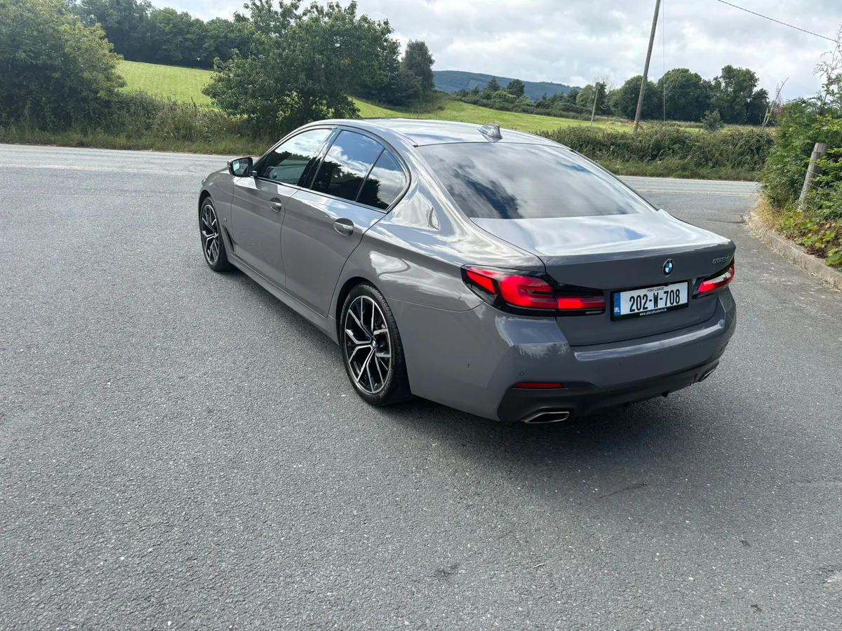 202 BMW 520d MSPORT - Image 3