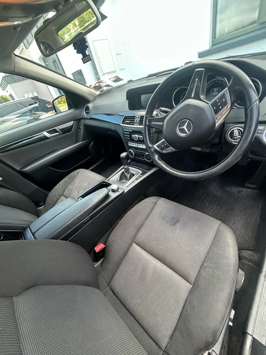Mercedes c200 CDI 2012 - Image 3