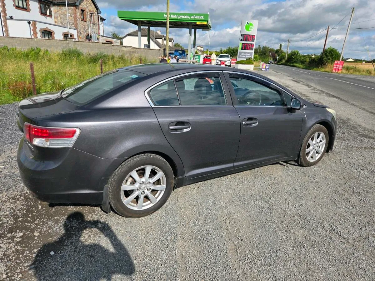 Toyota Avensis 2009 2L D4D NCT 08/26 - Image 3