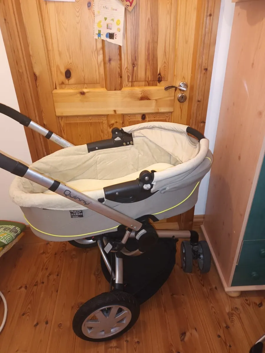 Pram - Image 1
