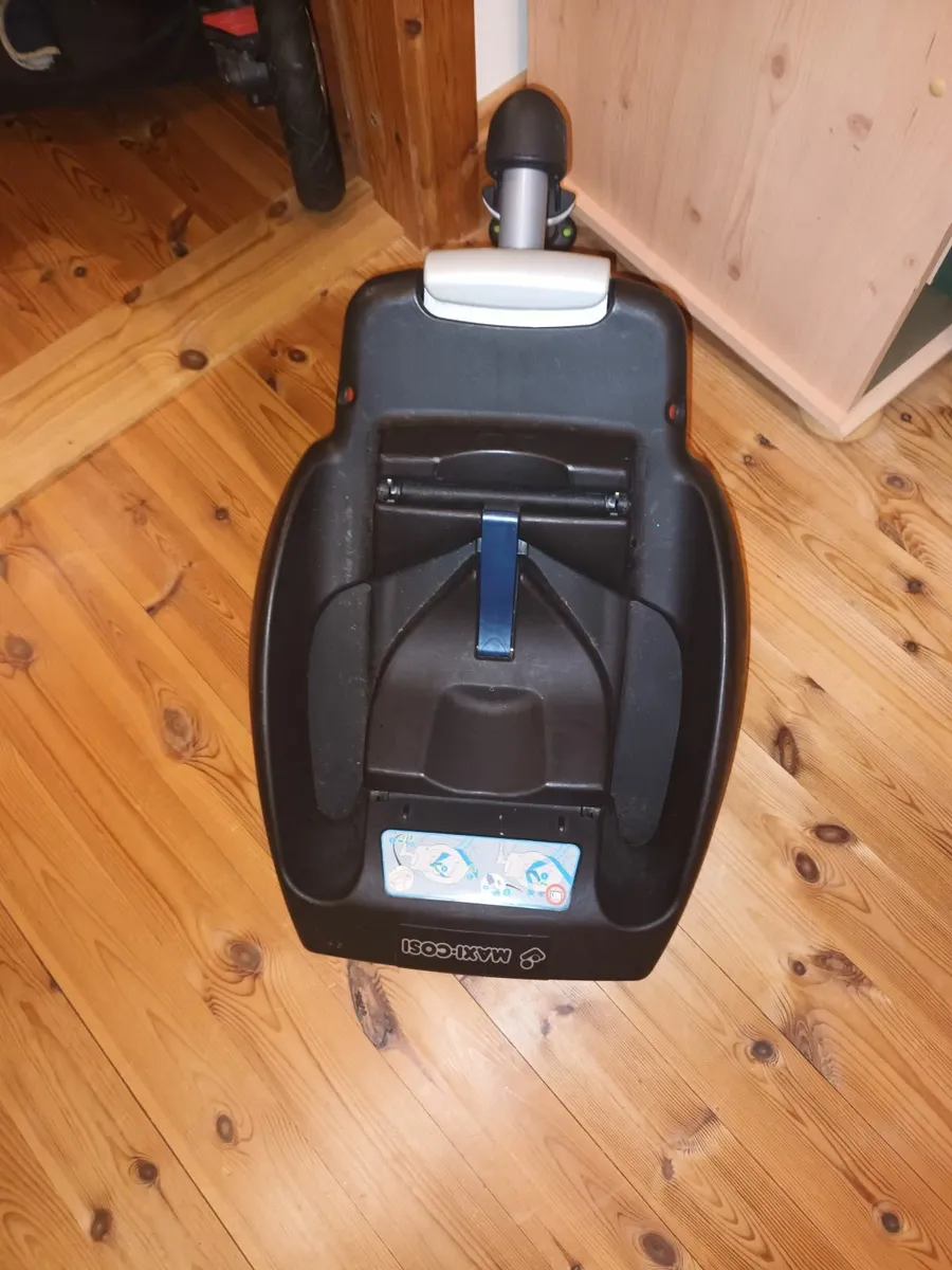 Pram - Image 2
