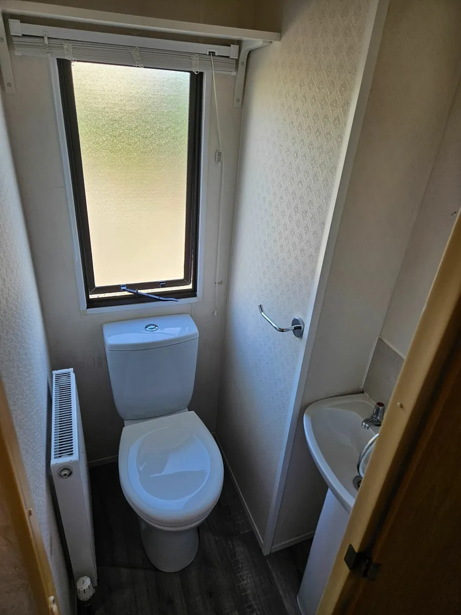 Mobile Home - Image 4