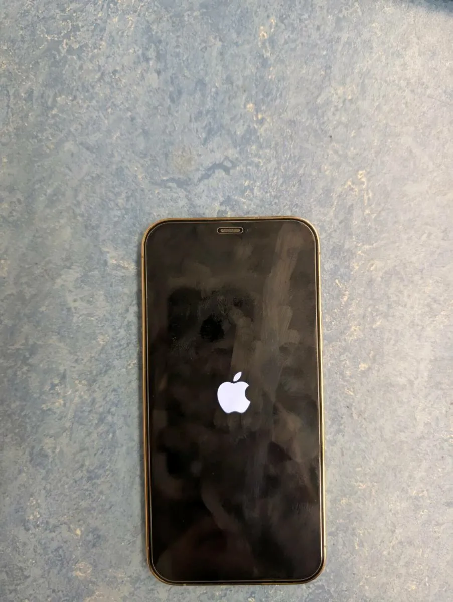 iPhone 12 pro 128gb Gold unlocked - Image 2