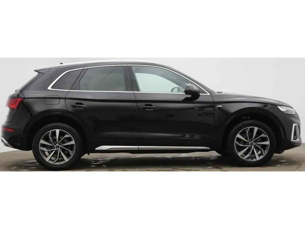 Audi Q5 S LINE 40 TDI MHEV QUA QUATTRO - Image 2
