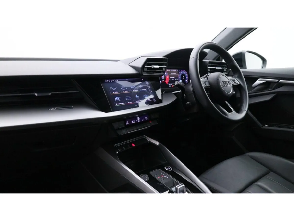 Audi A3 SPORT 35 TDI S-A - Image 3