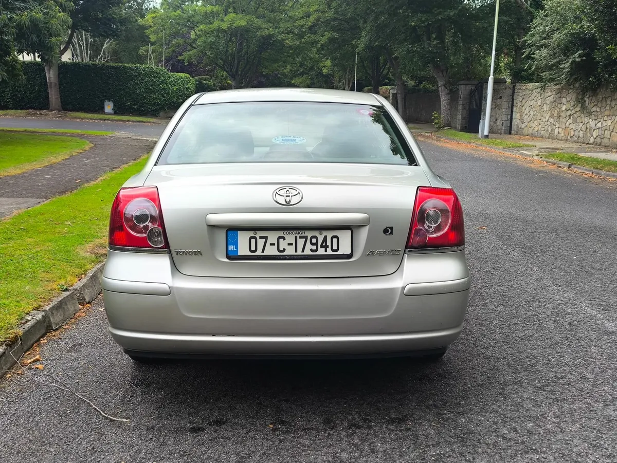 AVENSIS AUTOMATIC LUNA AIRCON - Image 2