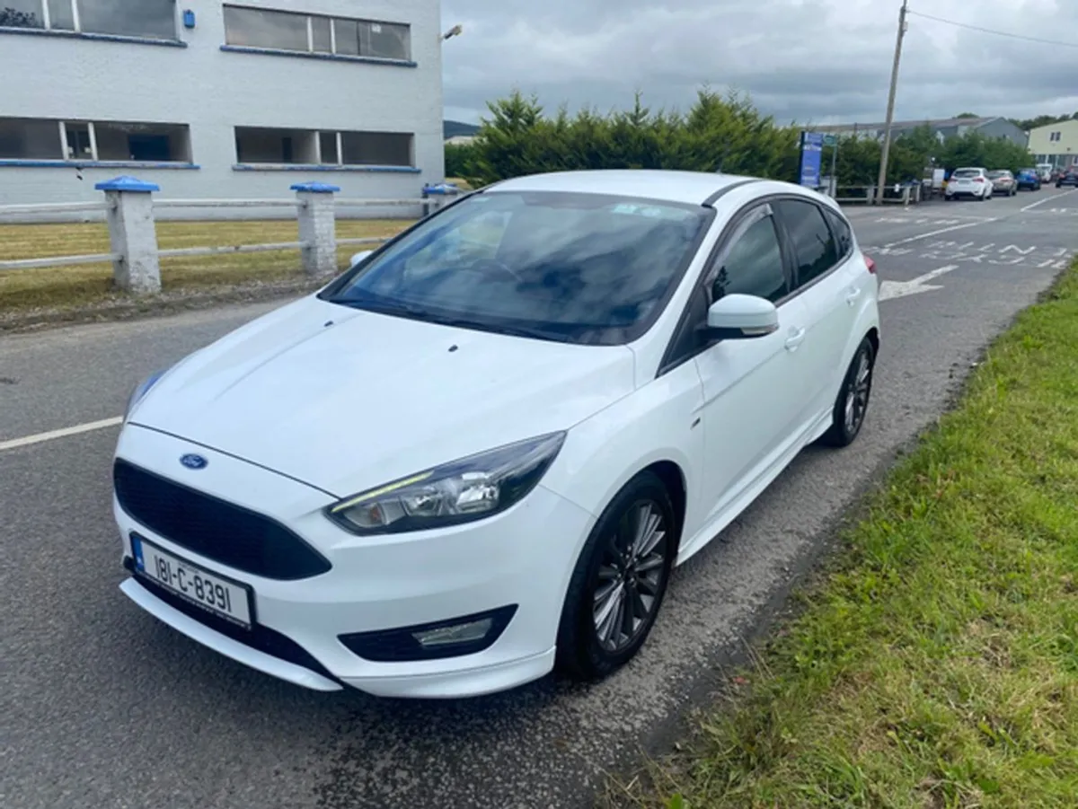 Ford Focus St-line 1.0 Ecoboost 125PS 6speed - Image 2