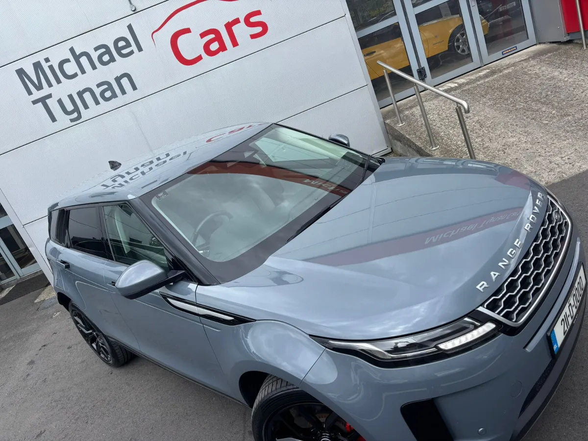 2021 Land Rover Evoque P300e, 20” Alloys - Image 2