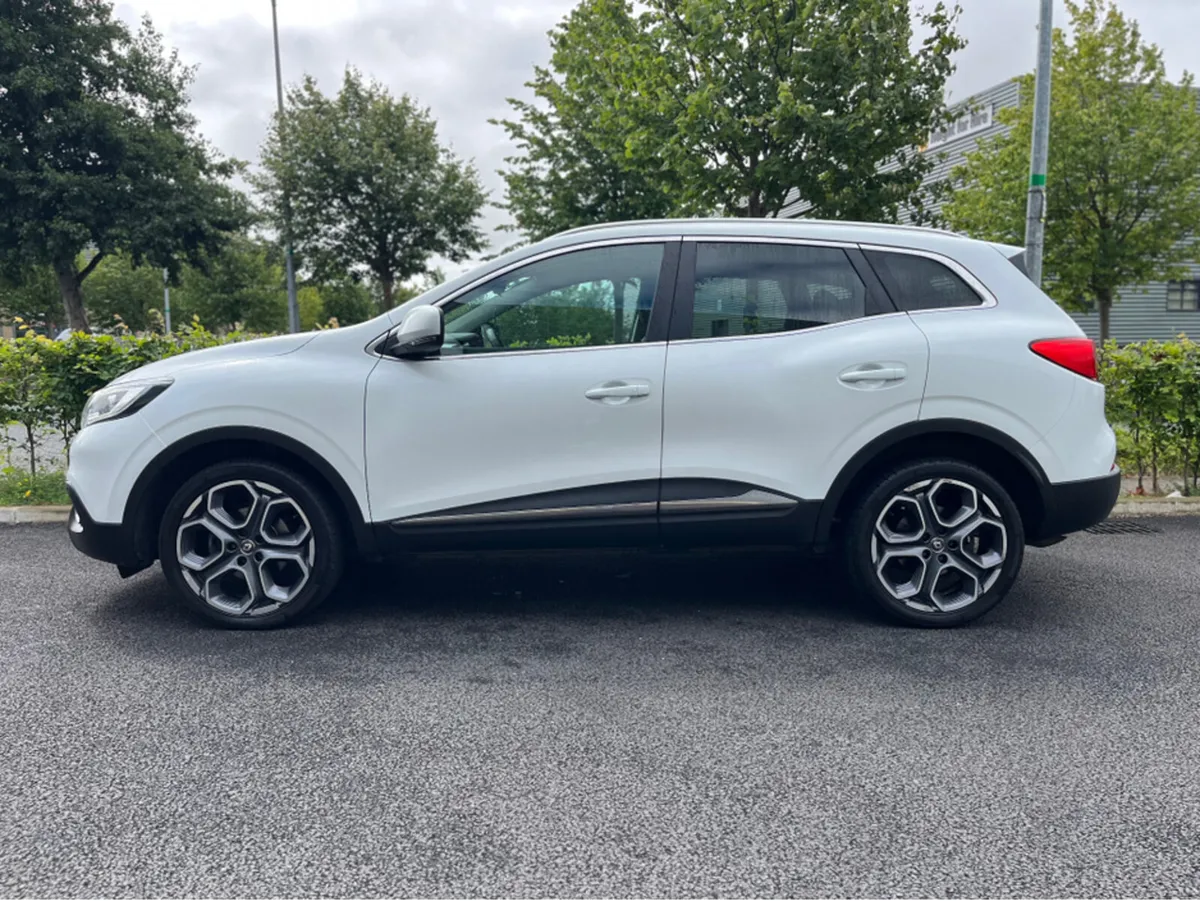 Renault Kadjar 1.5 DIESEL AUTOMATIC - Image 2